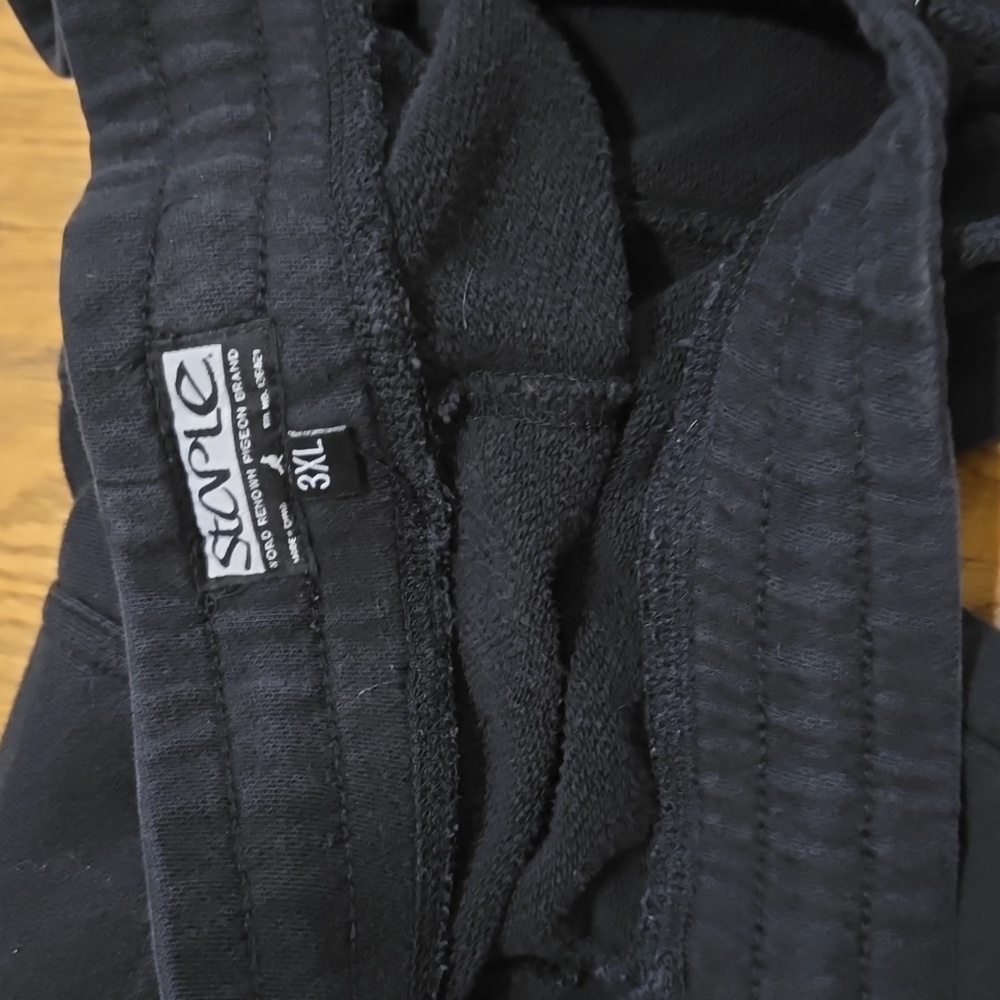 Staple Joggers - Picture 4 of 4